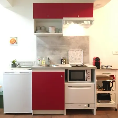 Apartment Au Coeur Du Village Avec Terrasse Et Parking Proche De Pamiers