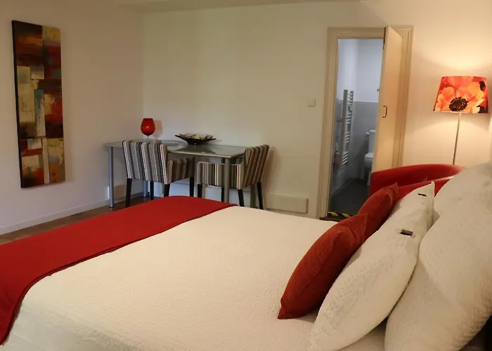 Appartement Au Coeur Du Village Avec Terrasse Et Parking Proche De Pamiers *